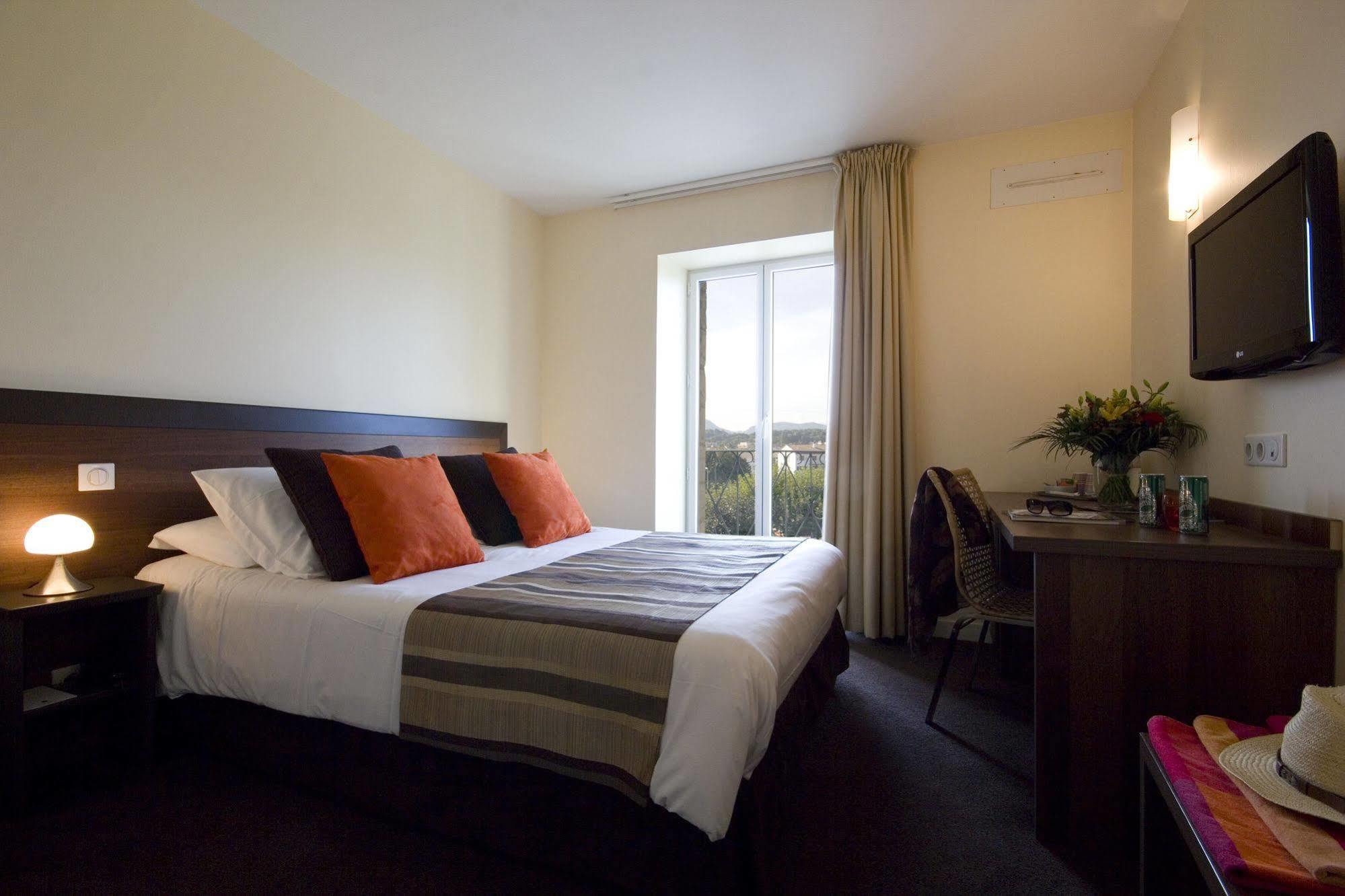 Hotel Le Relais Saint-Jacques מראה חיצוני תמונה