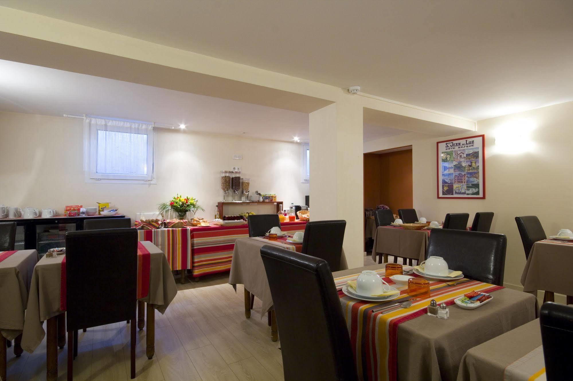Hotel Le Relais Saint-Jacques מראה חיצוני תמונה